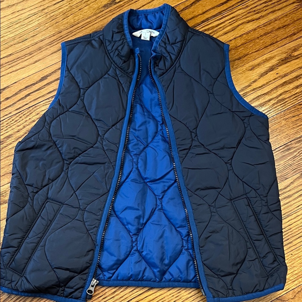 Lands' End Kids' Quilted Vest in navy and lighter Blue